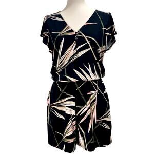 WHBM Tropical Print Romper Short Sleeves Women's Medium Black Floral Casual